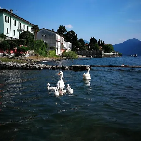 Casa Beatrice By The Lake Apartament