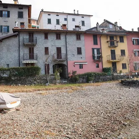 Casa Beatrice By The Lake